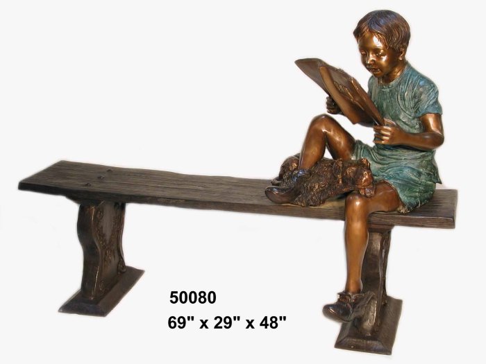 Скамейка девочка читает книгу 
